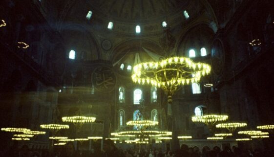 Nabożeństwa w cerkwi prawosławnej – przewodnik po liturgii